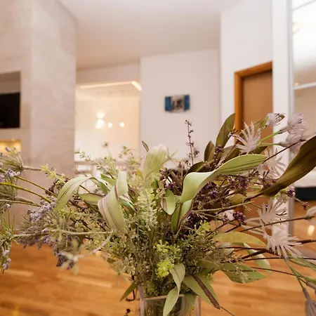 Deluxe Renata アパート