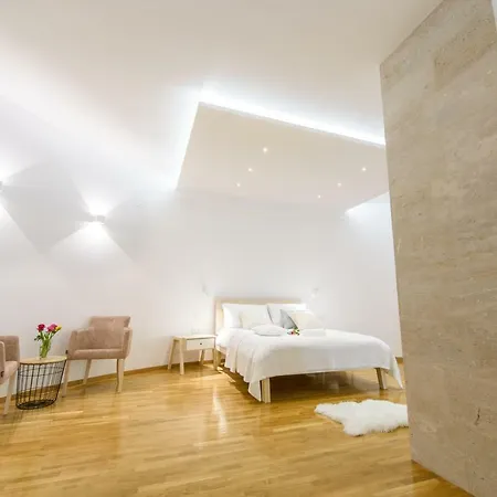 Apartment Deluxe Beach Renata Split