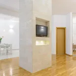 Deluxe Renata Apartament *